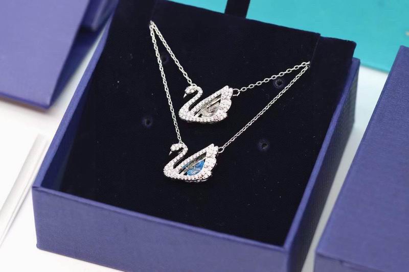 Swarovski Necklace 10yxq48